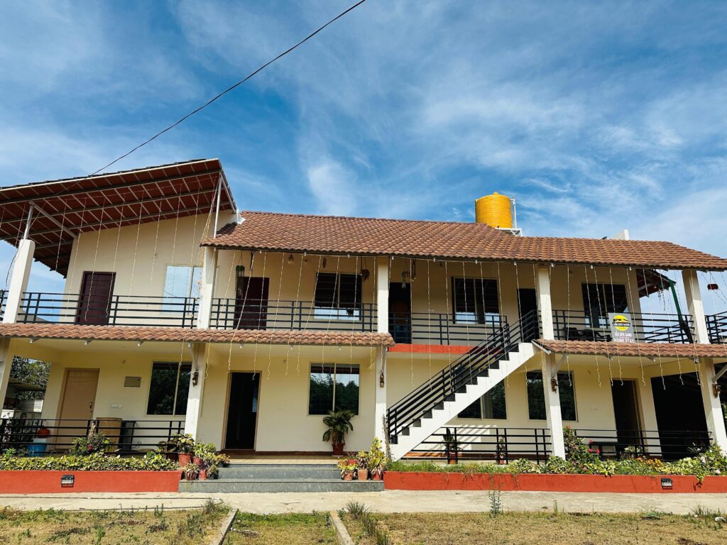 Golden River Font Homestay