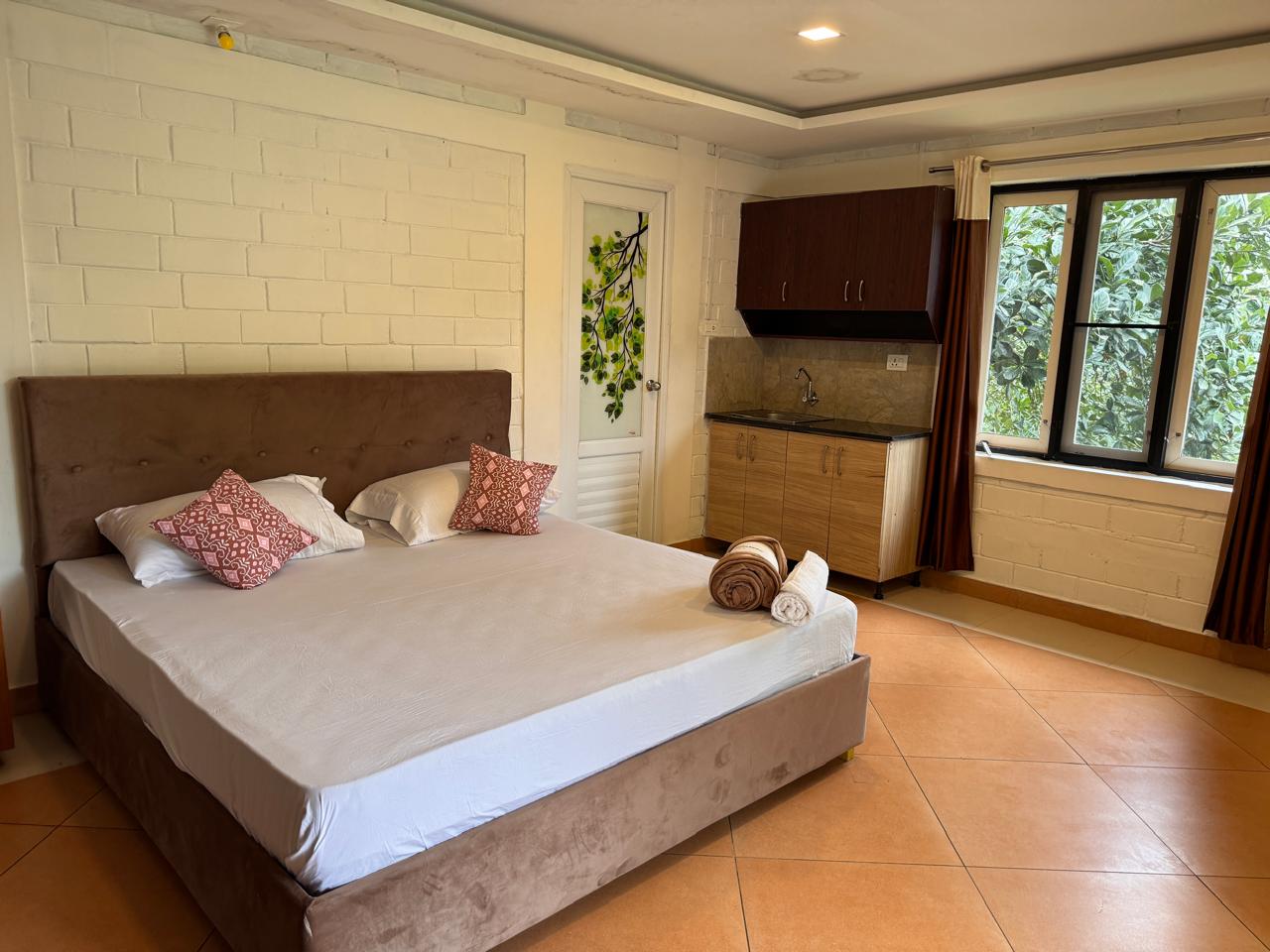 WhatsApp Image 2025-11-06 at 10.54.26 AM (1)