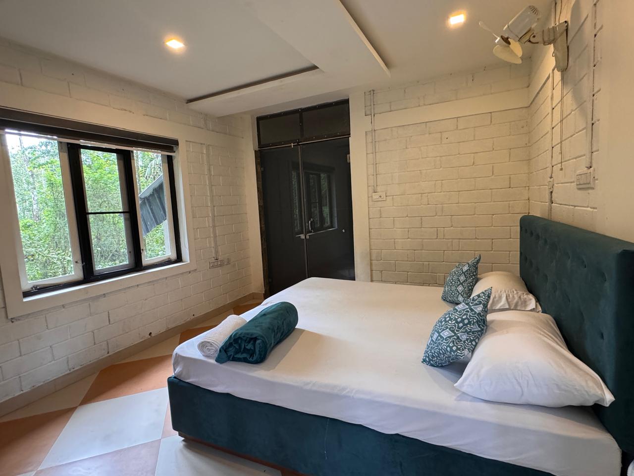 WhatsApp Image 2025-11-06 at 10.54.27 AM