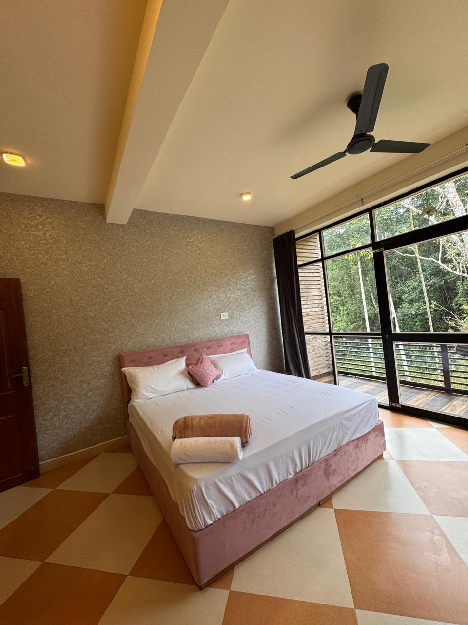 WhatsApp Image 2025-11-06 at 10.54.29 AM (1)