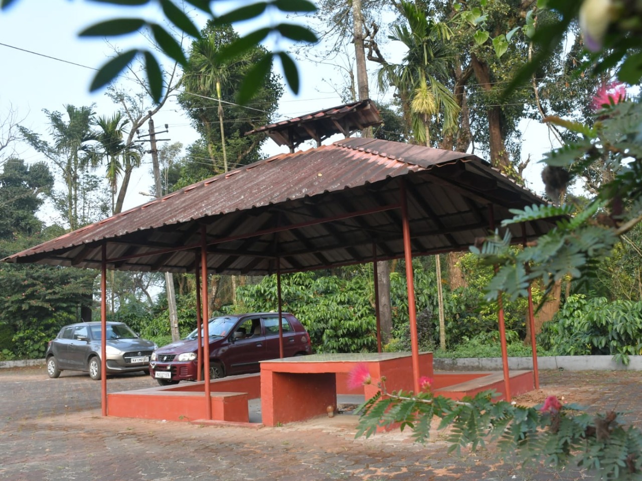 Iruppu Homestay