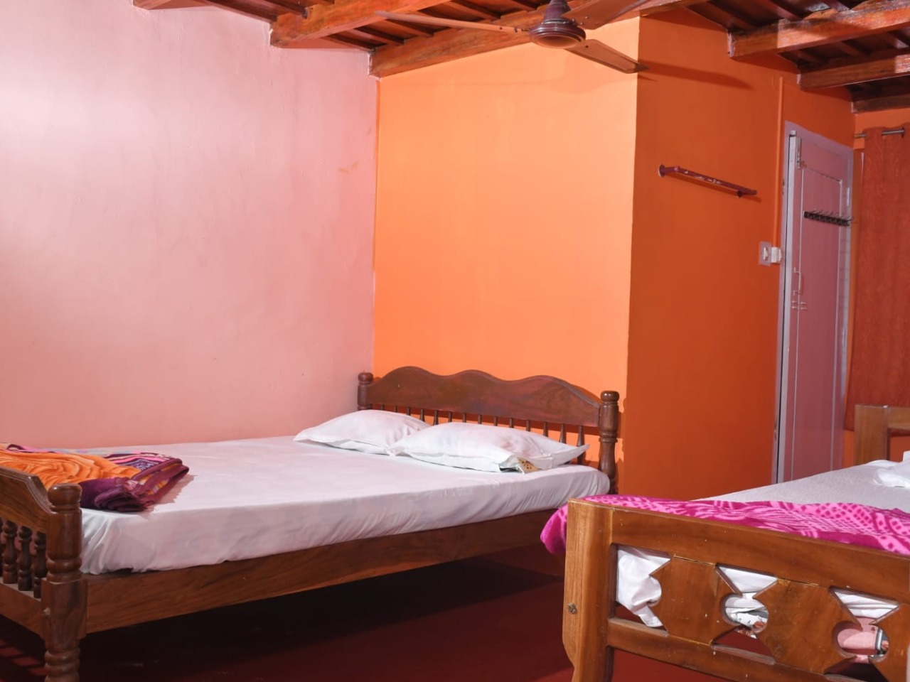 Iruppu Homestay