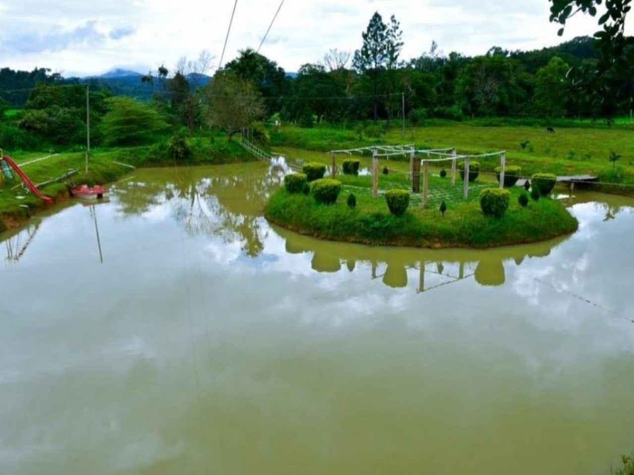 River Breeze Retreat