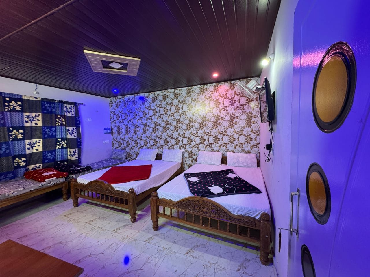 Rose Garden Homestay